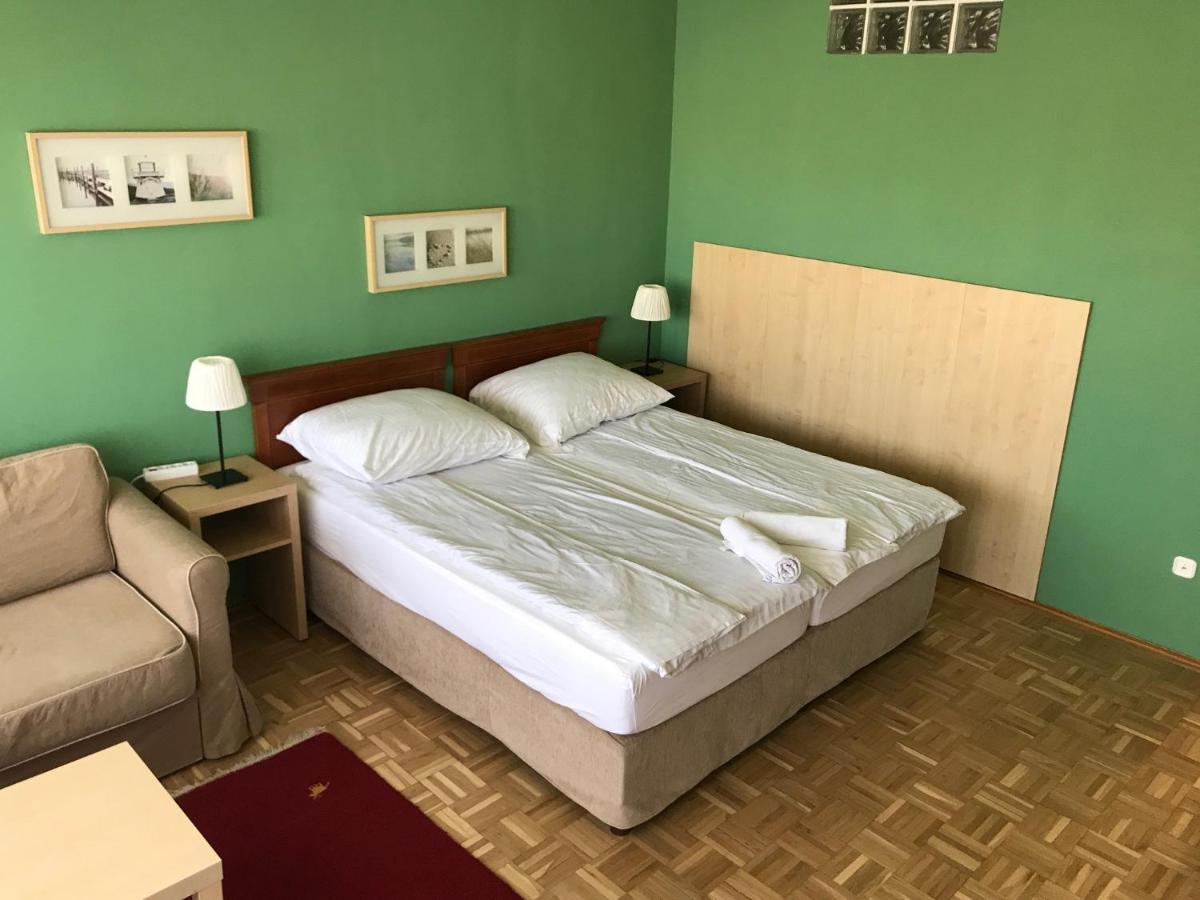 Budapest Flat Rent Екстер'єр фото
